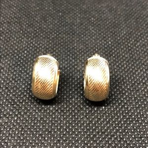 14k gold small hoops earrings
